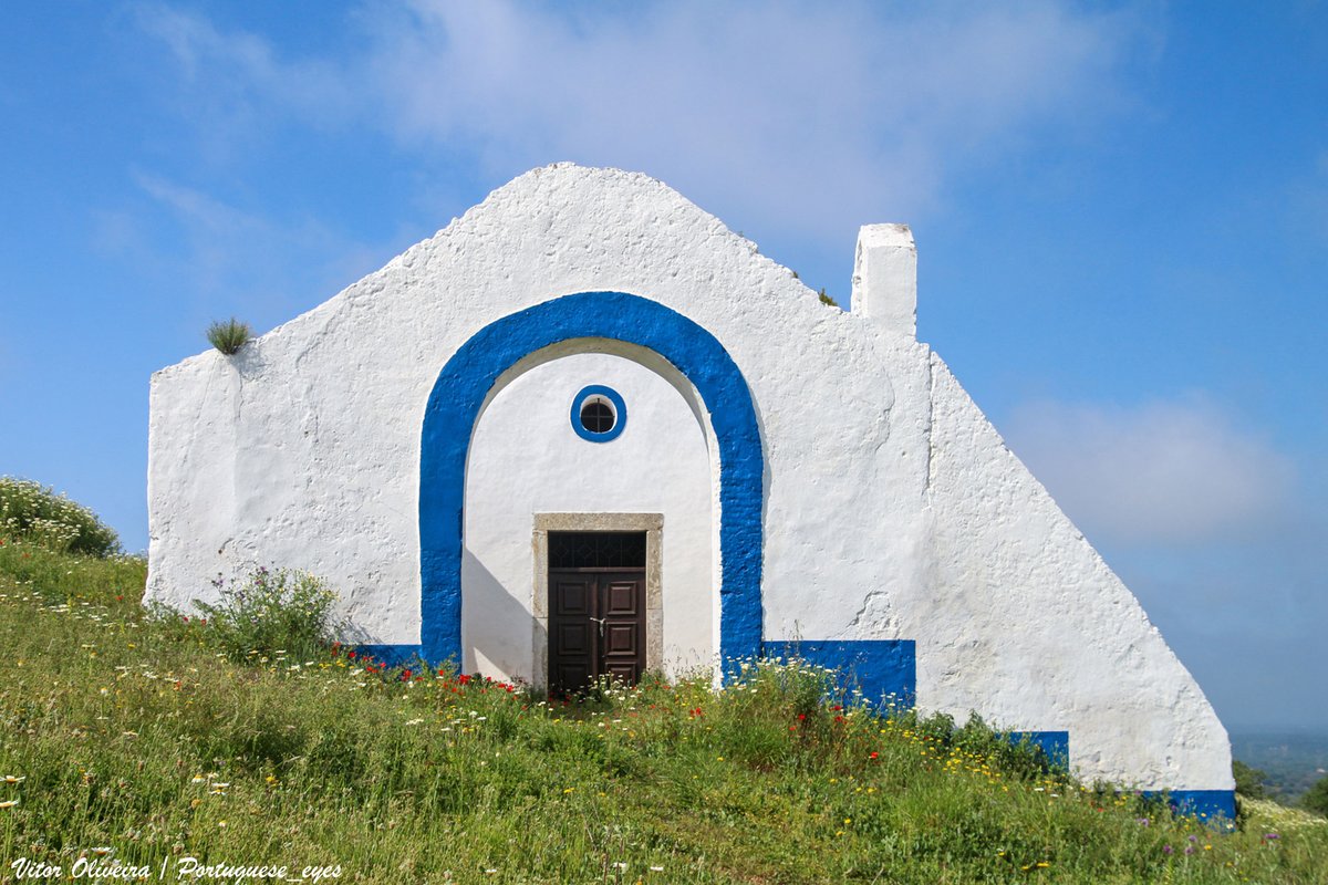 Capela de São Pedro - Santiago do Cacém - Portugal 🇵🇹 (53742306749).jpg