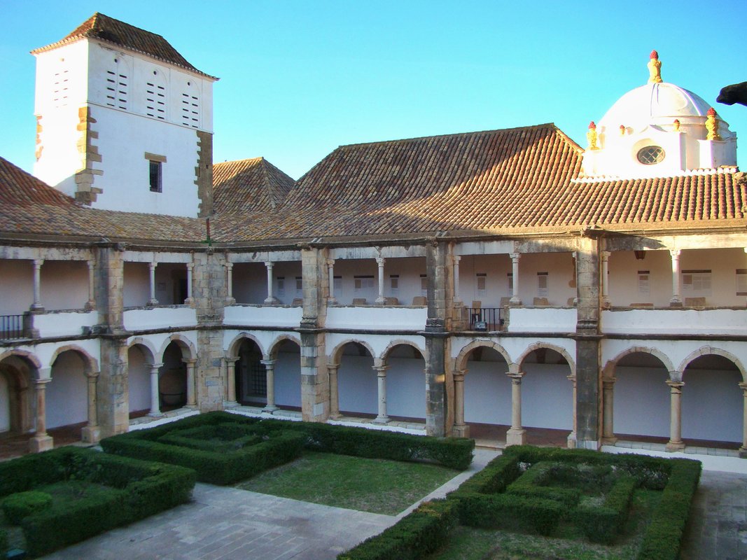 Claustro do Convento de Nossa Senhora da Assunção - Faro - 30.11.2018.jpg