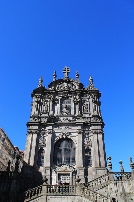 Exterior view of Igreja dos Clérigos 02.jpg