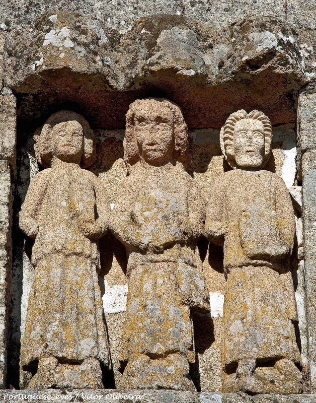 Igreja Matriz de Sernancelhe - Portugal (50591576256).jpg