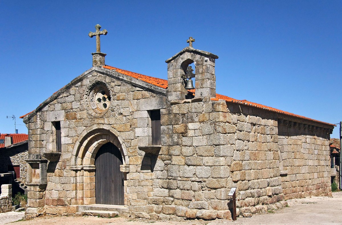 Igreja da Misericórdia - Alfaiates - Portugal (9115444172).jpg
