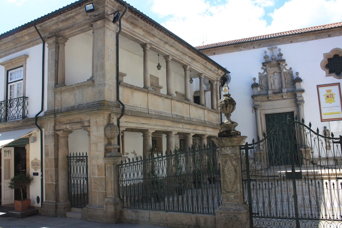 Igreja da Misericórdia de Ponte de Lima - 02.jpg