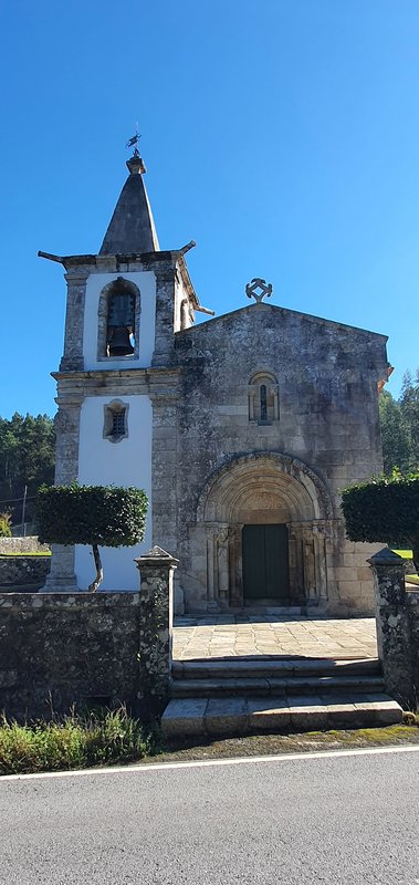 Igreja de São Pedro de Rubiães8.jpg