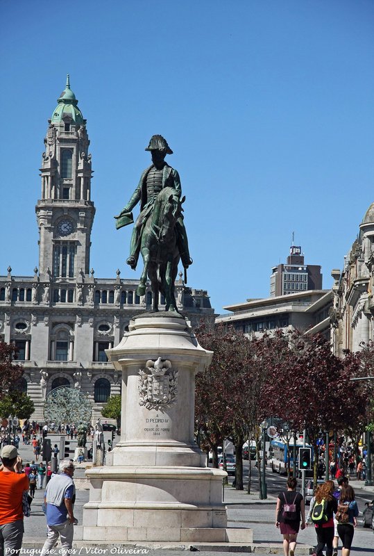 Monumento a Dom Pedro IV - Porto - Portugal (35109800281).jpg