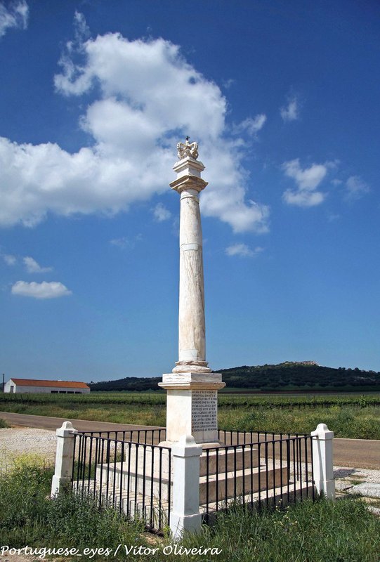 Padrão Comemorativo da Batalha de Montes Claros - Portugal (5640300226).jpg