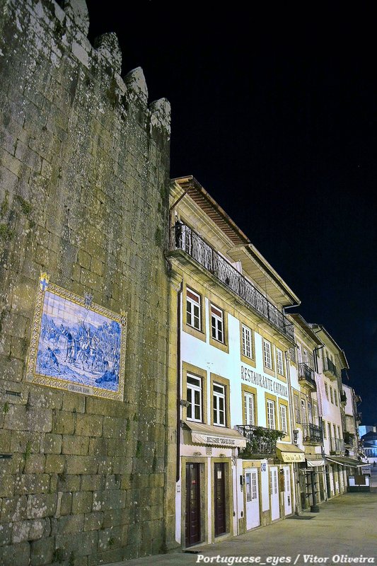 Torre de São Paulo - Ponte de Lima - Portugal (4645482897).jpg