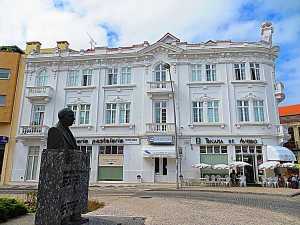 Av. Dr. Lourenco Peixinho - panoramio (1).jpg