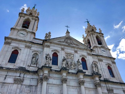 Basílica da Estrela, Lisbon.jpg