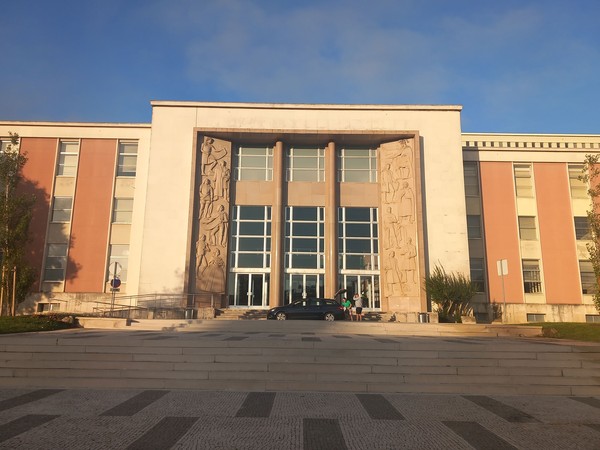 Biblioteca Nacional de Portugal 20230928 081846.jpg