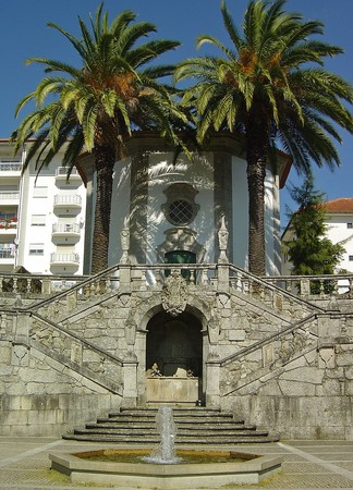 Capela das Carrancas - Castro Daire - Portugal (7349598256) (cropped).jpg