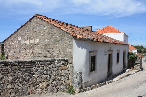 Casa do Francisco e da Jacinta - Aljustrel, Fátima - 03.jpg