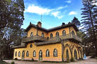 Chalé da Condessa d'Edla - Sintra - Portugal (25484824257).jpg