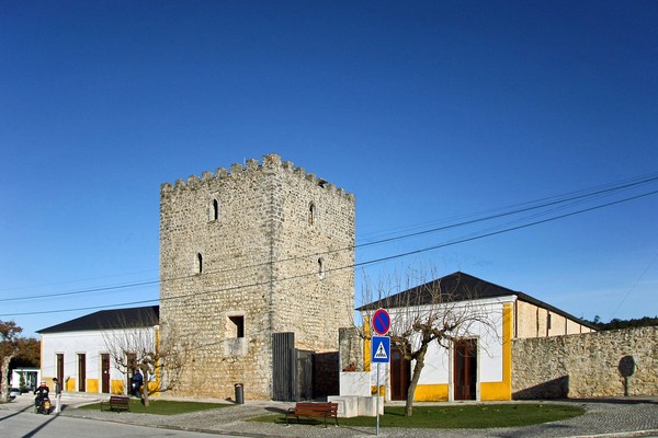 Complexo Monumental de Santiago da Guarda - Portugal (21192747559).jpg