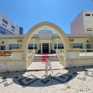Entrada do Centro de Diversões em Buarcos, Figueira da Foz.jpg