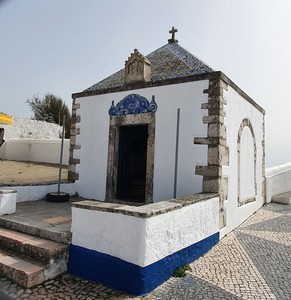 Ermida da Memória Nazaré 06.jpg