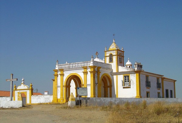 Ermida de N. Sra. do Bom Sucesso - Torrão - Portugal (2866422848).jpg