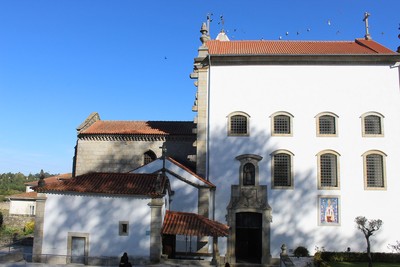 Exterior da Capela de São João da Igreja de Vairão.jpg