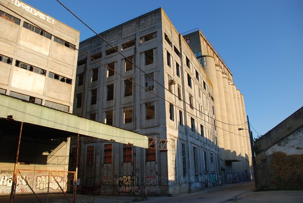 Fábrica de Moagem do Caramujo.jpg