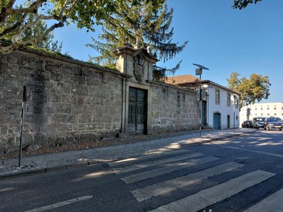 Fachada da Casa do Cruzeiro, Viseu.jpg