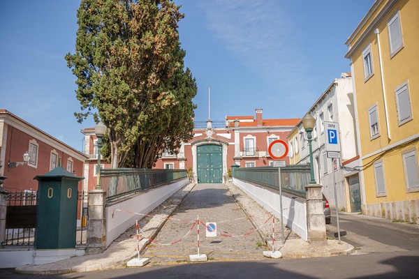 Fachada do Quartel de Campo de Ourique - Lisboa.jpg