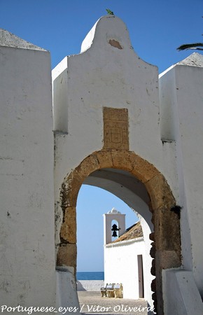 Fortaleza de Armação de Pêra - Portugal (7490166664).jpg