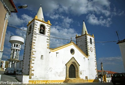 Igreja Matriz de Montalvão - Portugal (6473250589).jpg
