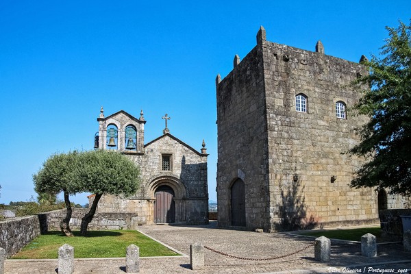 Igreja Velha e Torre de Manhente - Portugal (52277181944).jpg