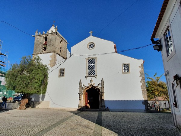 Igreja de Nossa Senhora da Salvação (Arruda dos Vinhos) 01.jpg