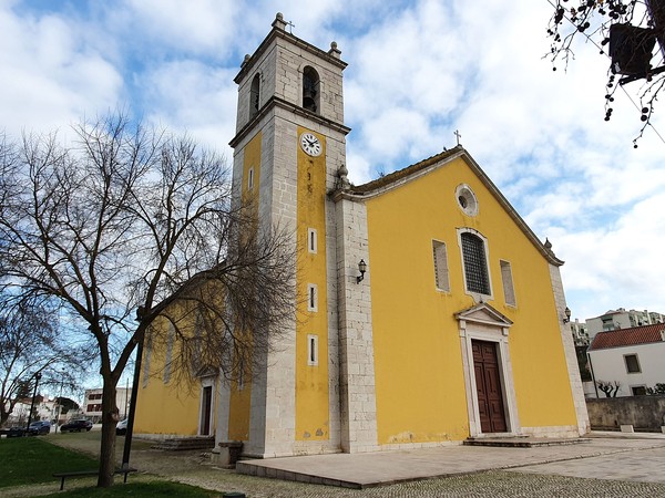 Igreja de Santa Maria (Loures) 03.jpg