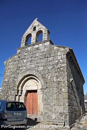 Igreja de Santa Marinha - Moreira de Rei - Portugal (5856929767).jpg