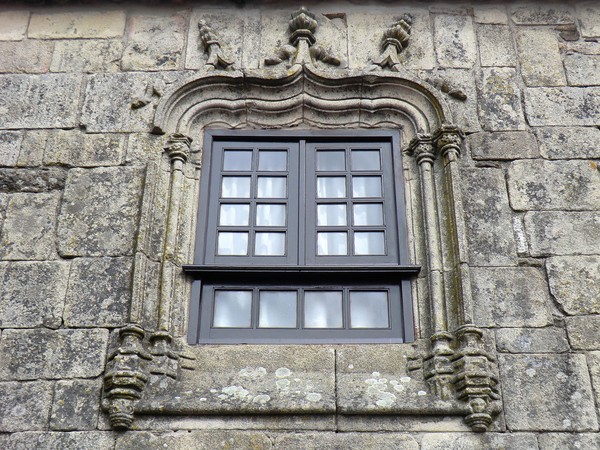 Janela Manuelina 3.jpg