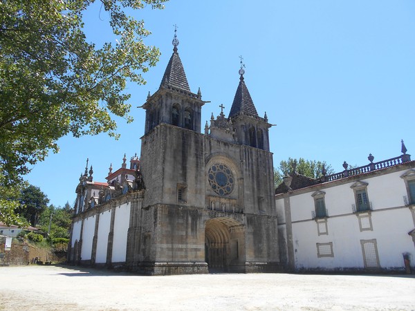 MOSTEIRO DE POMBEIRO 4.jpg