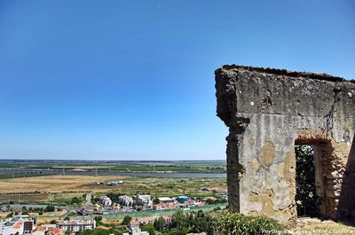 Miradouro do Senhor da Boa Morte - Povos - Portugal (41008523942).jpg