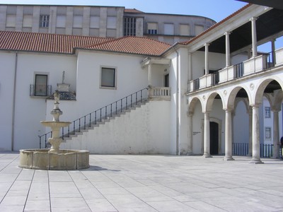 Paço episcopal de Coimbra