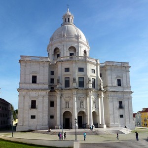 Panteão Nacional (Igreja de Santa Engrácia), Lisboa, Portugal - panoramio (1).jpg