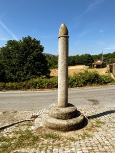 Pelourinho de Vila Nova de Souto d'El Rei