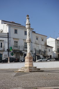 Pelourinho de Estremoz (2).jpg