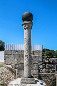 Pelourinho de Povolide - Portugal (53071727927).jpg
