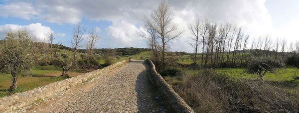 Pont romain ponte romana (400661858).jpg