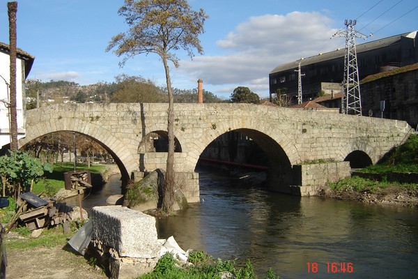 Ponte romana - panoramio.jpg