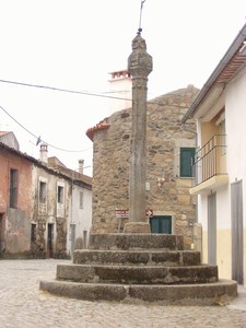 Proença-a-Velha - Pelourinho.jpg