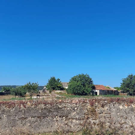 Vista distante para Quinta de São Tomé entre Soure e Vila Nova de Anços 02.jpg