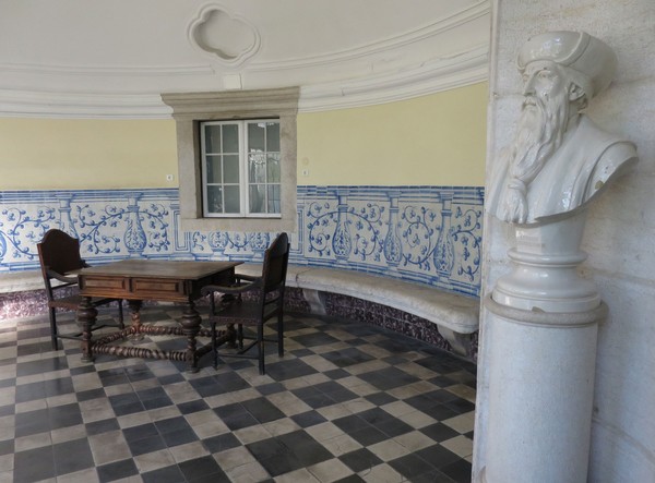 Vista geral de uma das zonas interiores.jpg