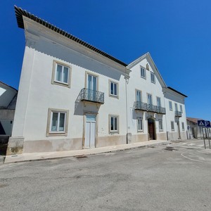 Vista pela esquerda para Solar dos Alarcões 09.jpg